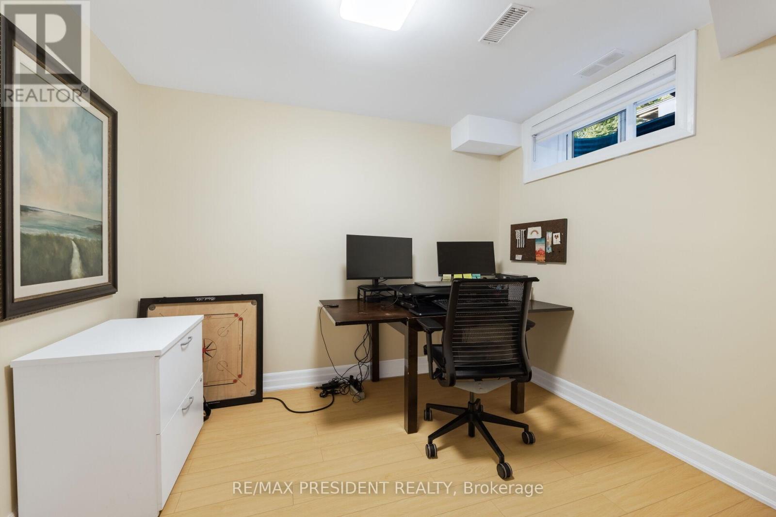 3 Highvale Road, Toronto, Ontario  M1L 3R2 - Photo 43 - E13427090