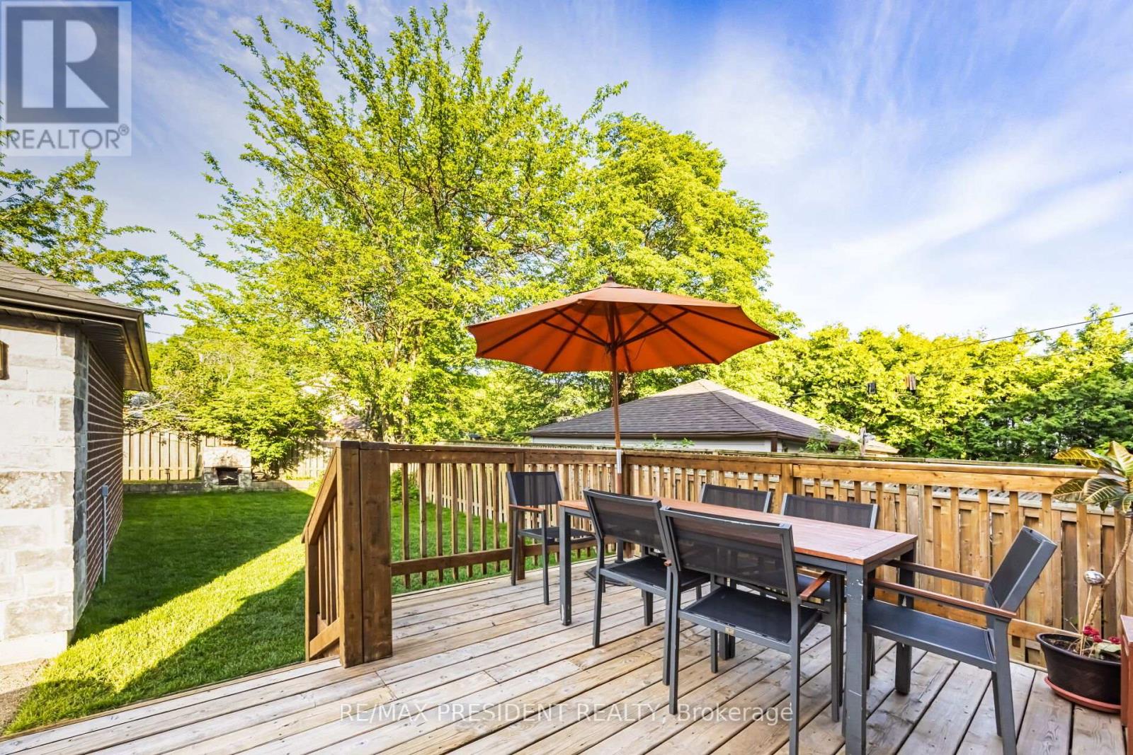 3 Highvale Road, Toronto, Ontario  M1L 3R2 - Photo 49 - E13427090