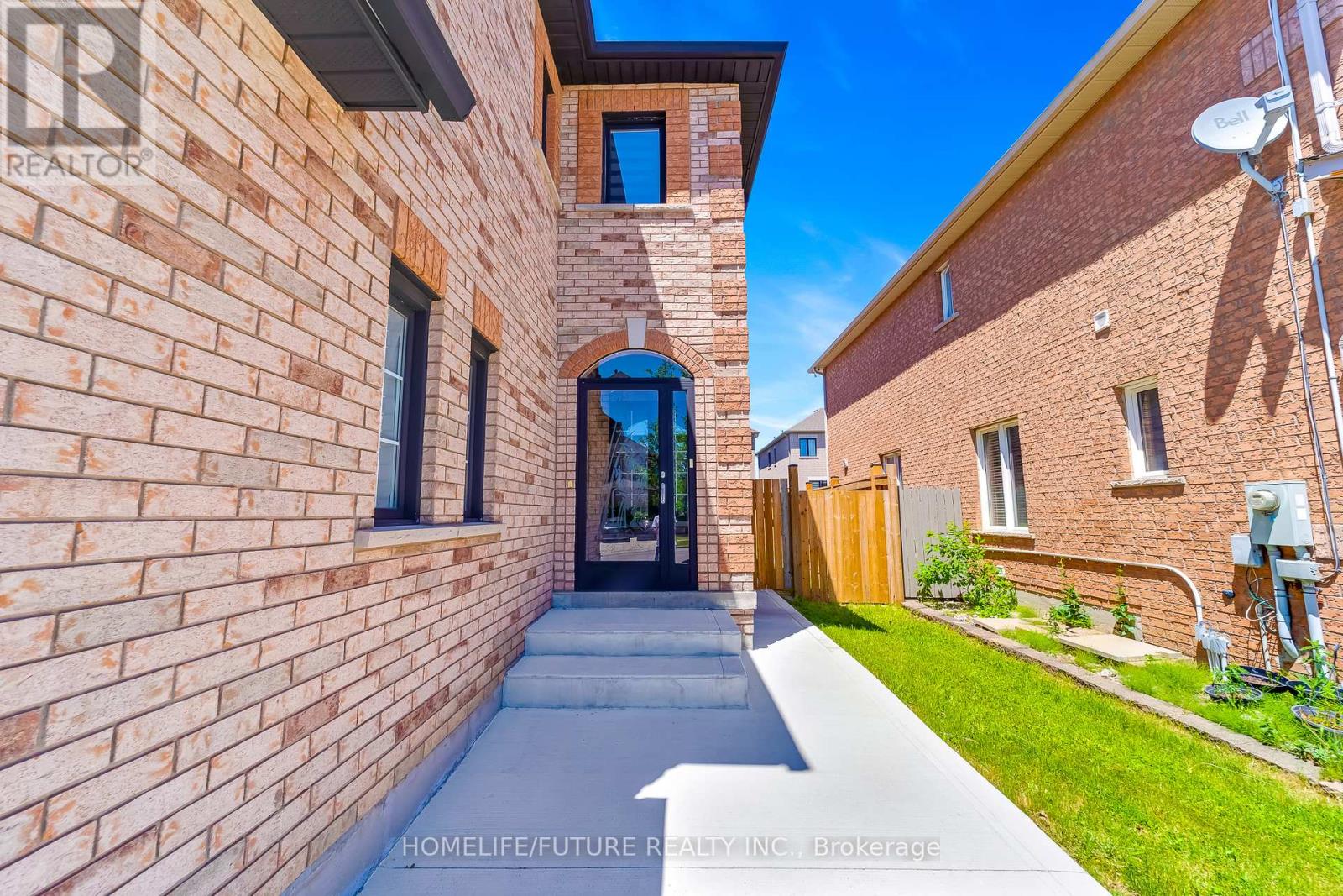 556 HIGHGLEN AVENUE, Markham, Ontario