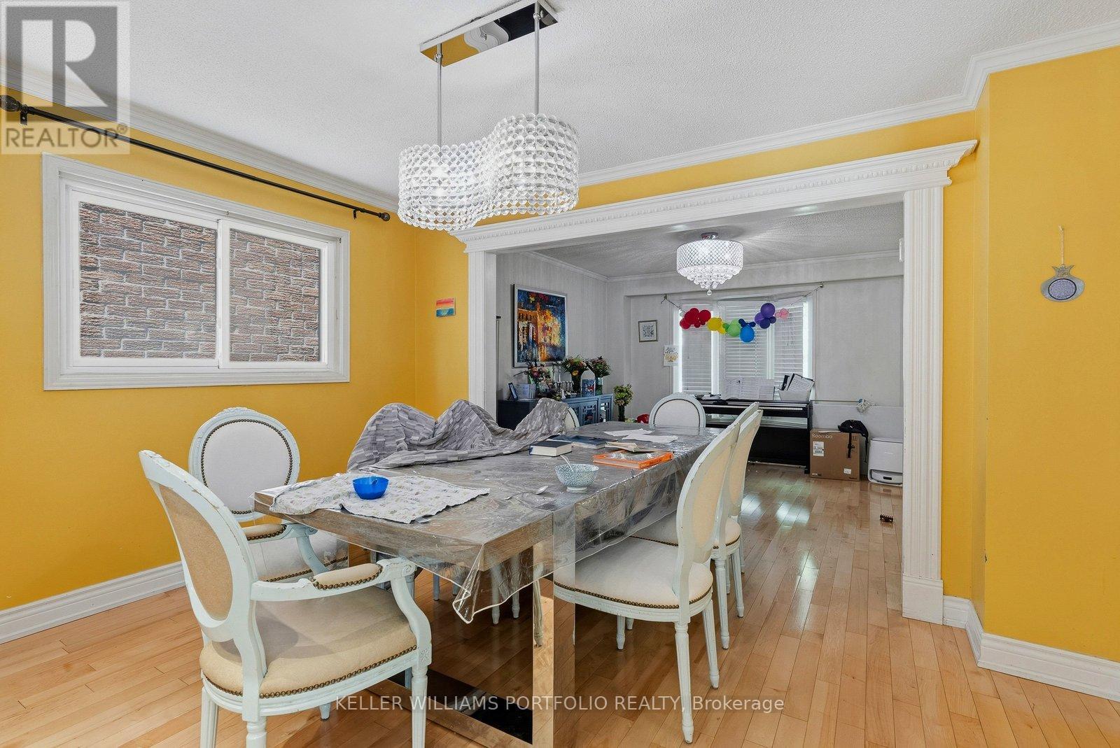 73 Jessica Gardens, Vaughan, Ontario  L4J 3G1 - Photo 11 - N13427234