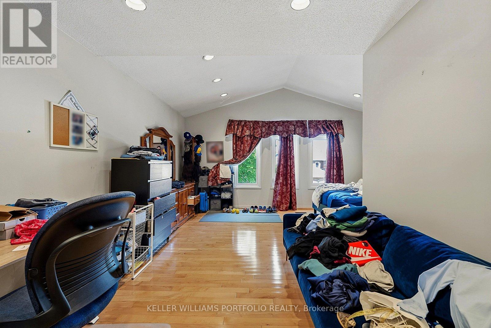 73 Jessica Gardens, Vaughan, Ontario  L4J 3G1 - Photo 23 - N13427234