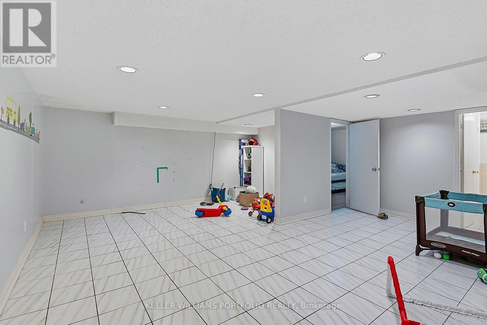 73 Jessica Gardens, Vaughan, Ontario  L4J 3G1 - Photo 39 - N13427234