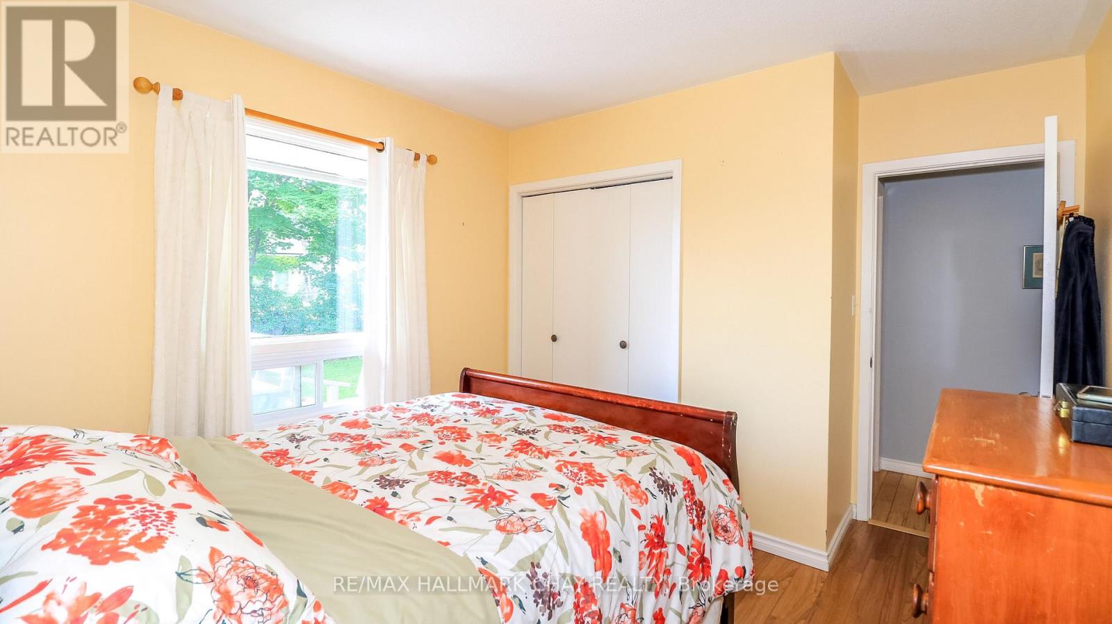 15 Murray Street, Orillia, Ontario  L3V 2L8 - Photo 14 - S13427060