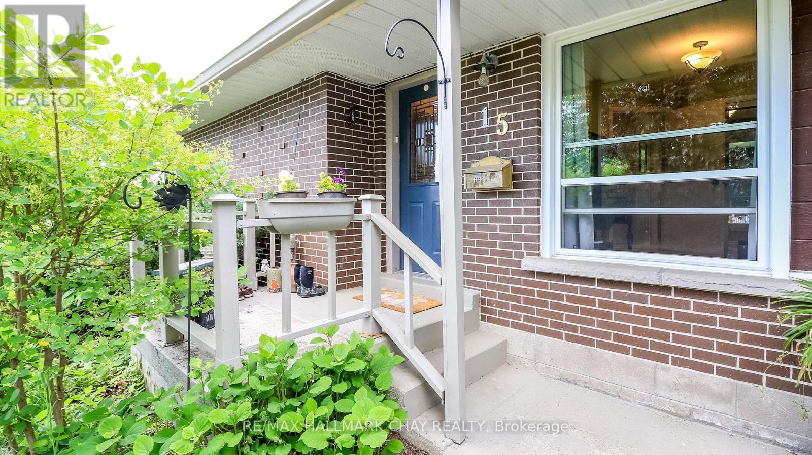 15 Murray Street, Orillia, Ontario  L3V 2L8 - Photo 3 - S13427060