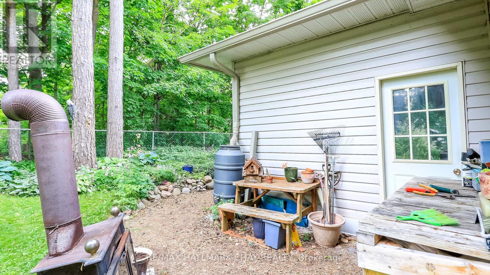 15 Murray Street, Orillia, Ontario  L3V 2L8 - Photo 35 - S13427060