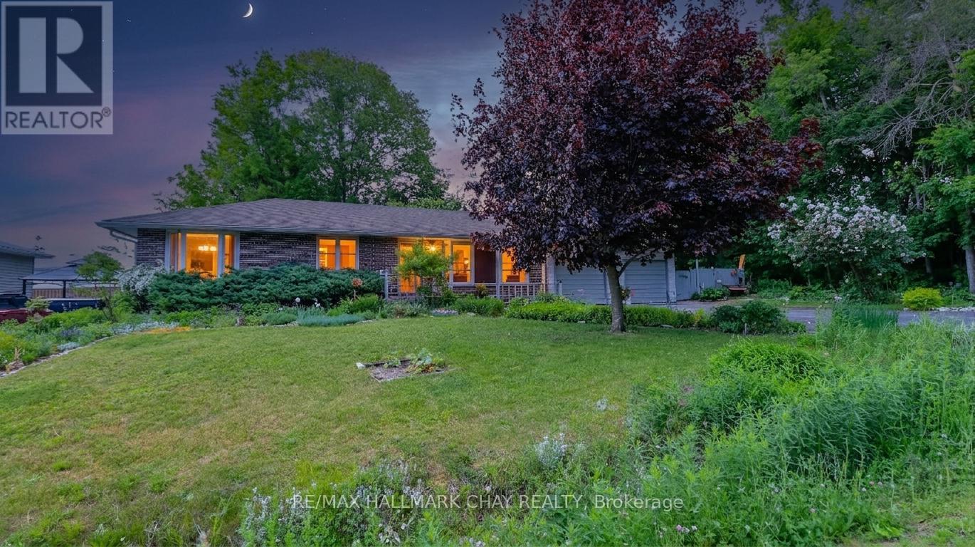 15 Murray Street, Orillia, Ontario  L3V 2L8 - Photo 36 - S13427060