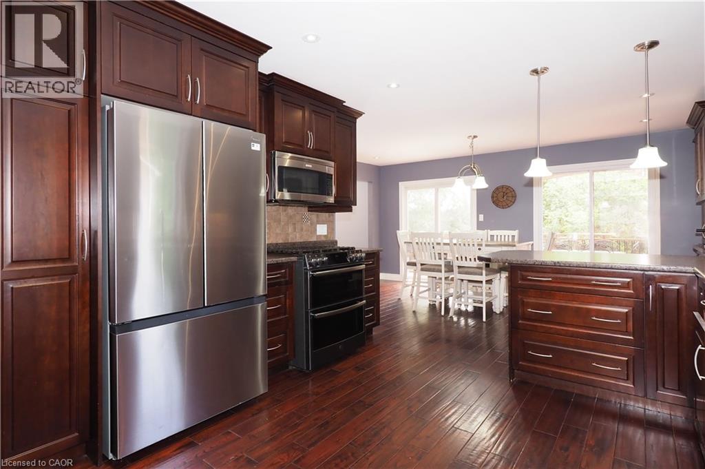 32 Notchwood Court, Kitchener, Ontario  N2A 3L6 - Photo 12 - 40838355