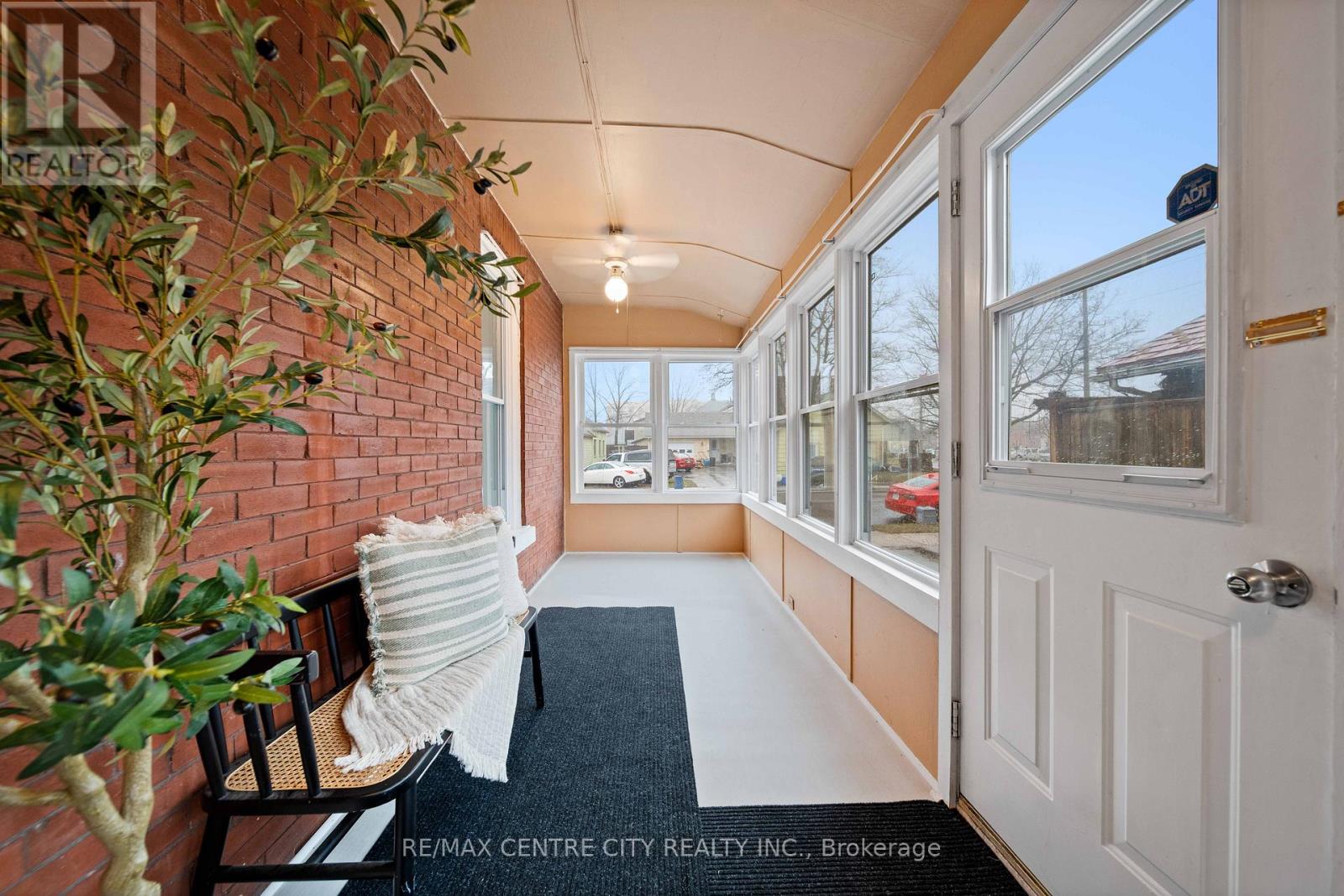 65 King Street, Aylmer, Ontario  N5H 2A2 - Photo 4 - X13427426