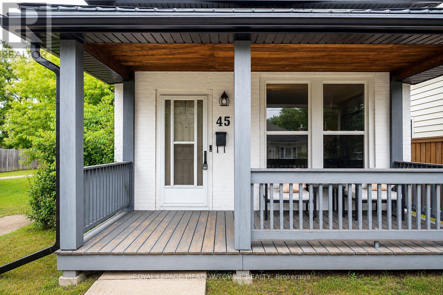 45 KING STREET, Halton Hills, Ontario