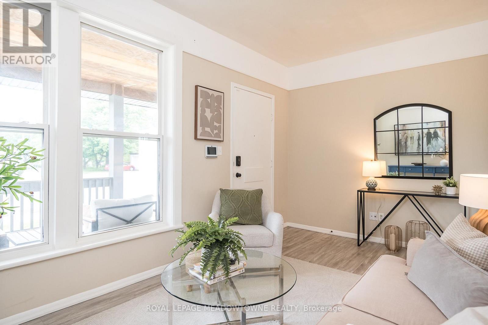 45 King Street, Halton Hills, Ontario  L7G 2G3 - Photo 9 - W13426996