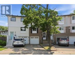 58 ONSLOW COURT, Oakville, Ontario