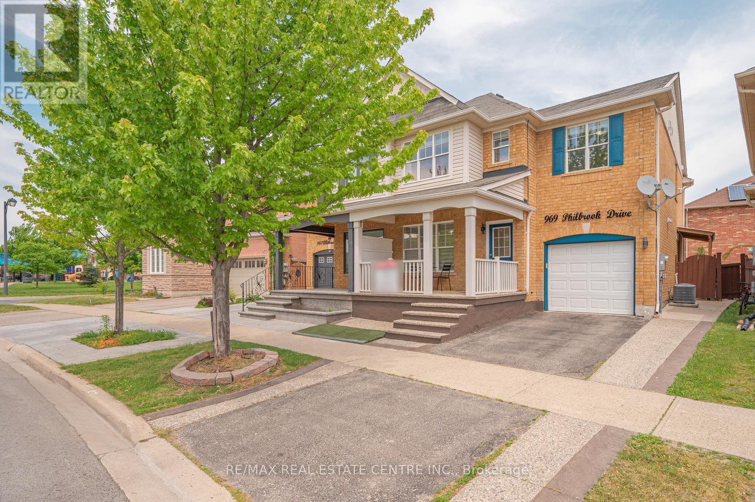 969 Philbrook Drive, Milton, Ontario  L9T 0L2 - Photo 3 - W13427078