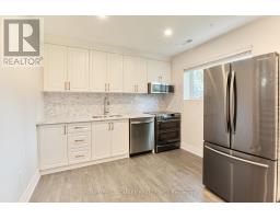 LOWER - 21 ROBINGLADE DRIVE, Toronto, Ontario