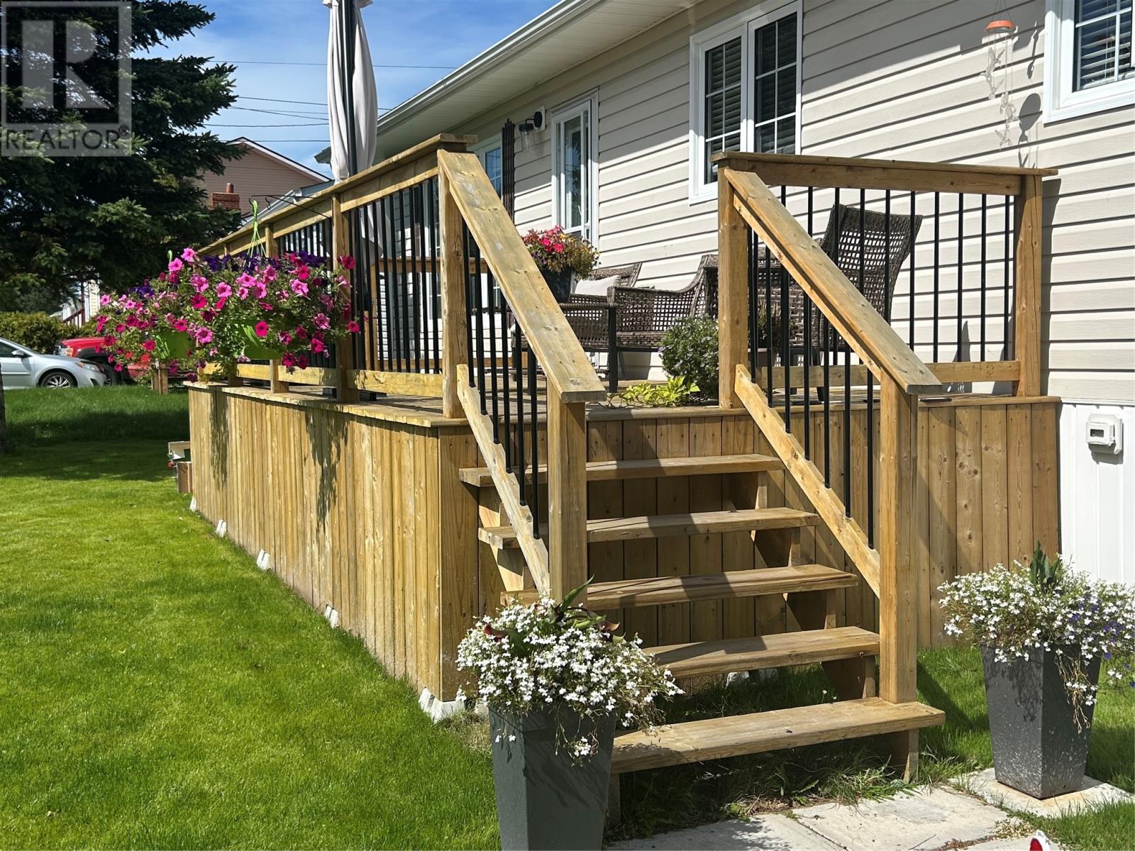 66 Maple Street, Badger, Newfoundland & Labrador  A0H 1A0 - Photo 8 - 1298777