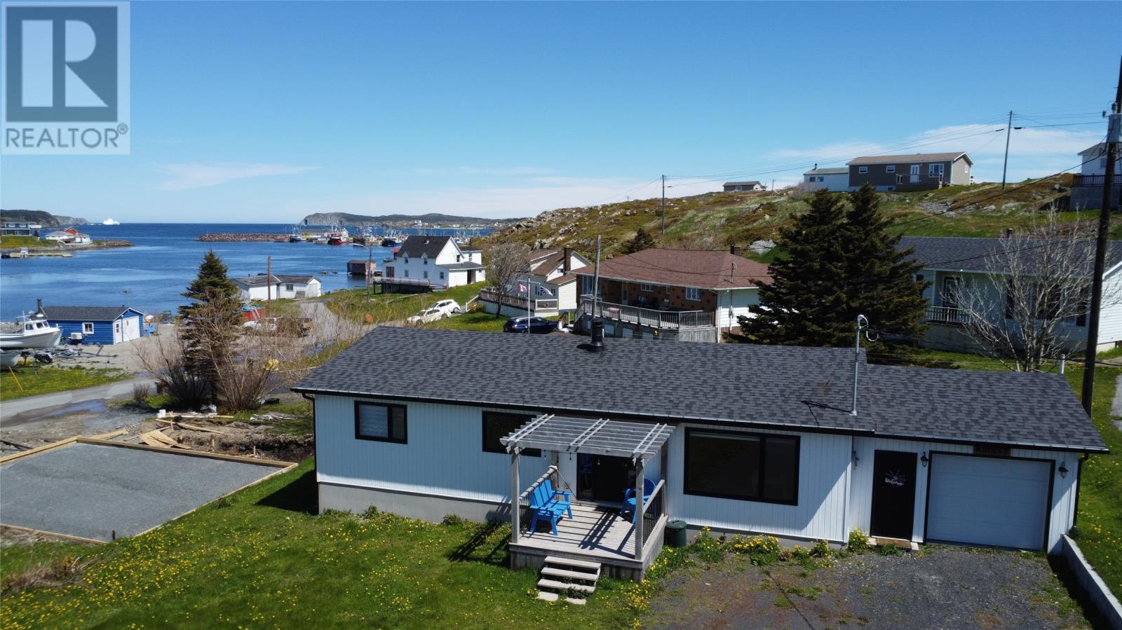 90 Main Street, Twillingate, Newfoundland & Labrador A0G 4M0 - Photo 2 - 1298765