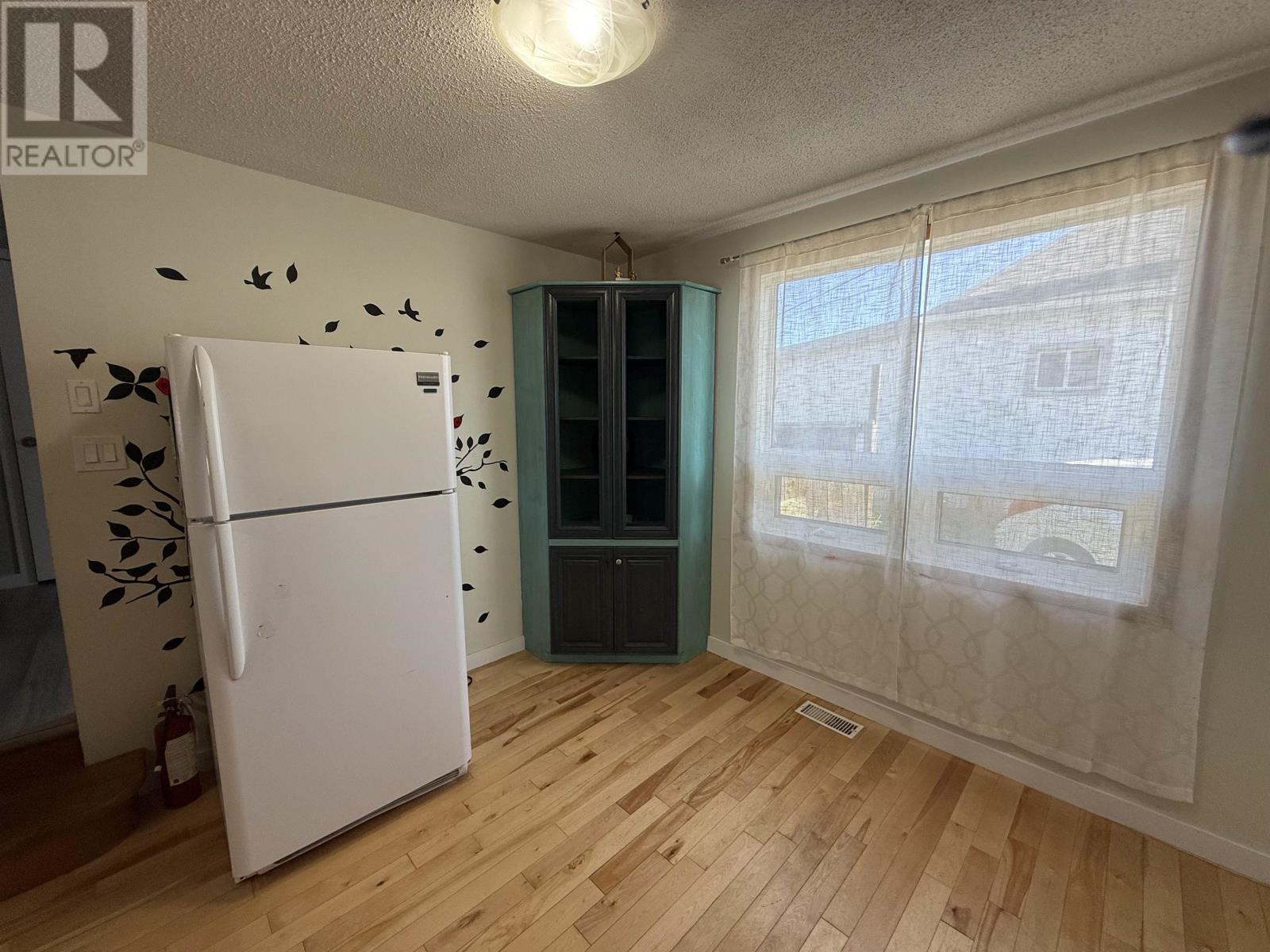 732 Marks St S, Thunder Bay, Ontario  P7E 1N2 - Photo 12 - TB2601330