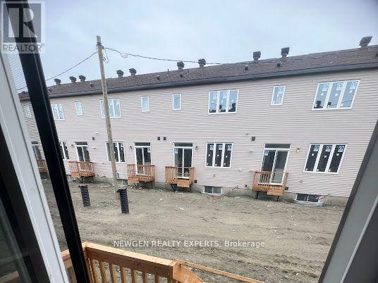 191 Invention Boulevard, Ottawa, Ontario  K2K 0M1 - Photo 2 - X13427224