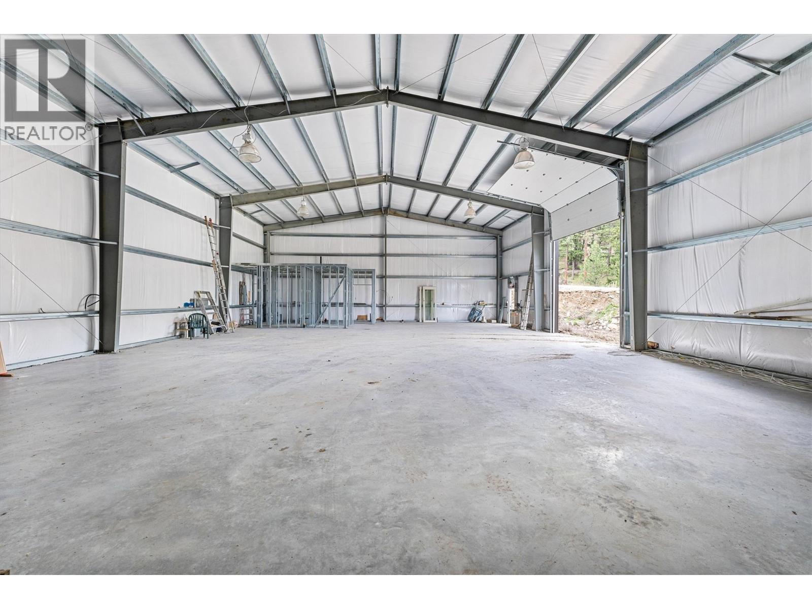 5440 Mcdougald Road, Peachland, British Columbia  V0H 1X8 - Photo 11 - 10390886
