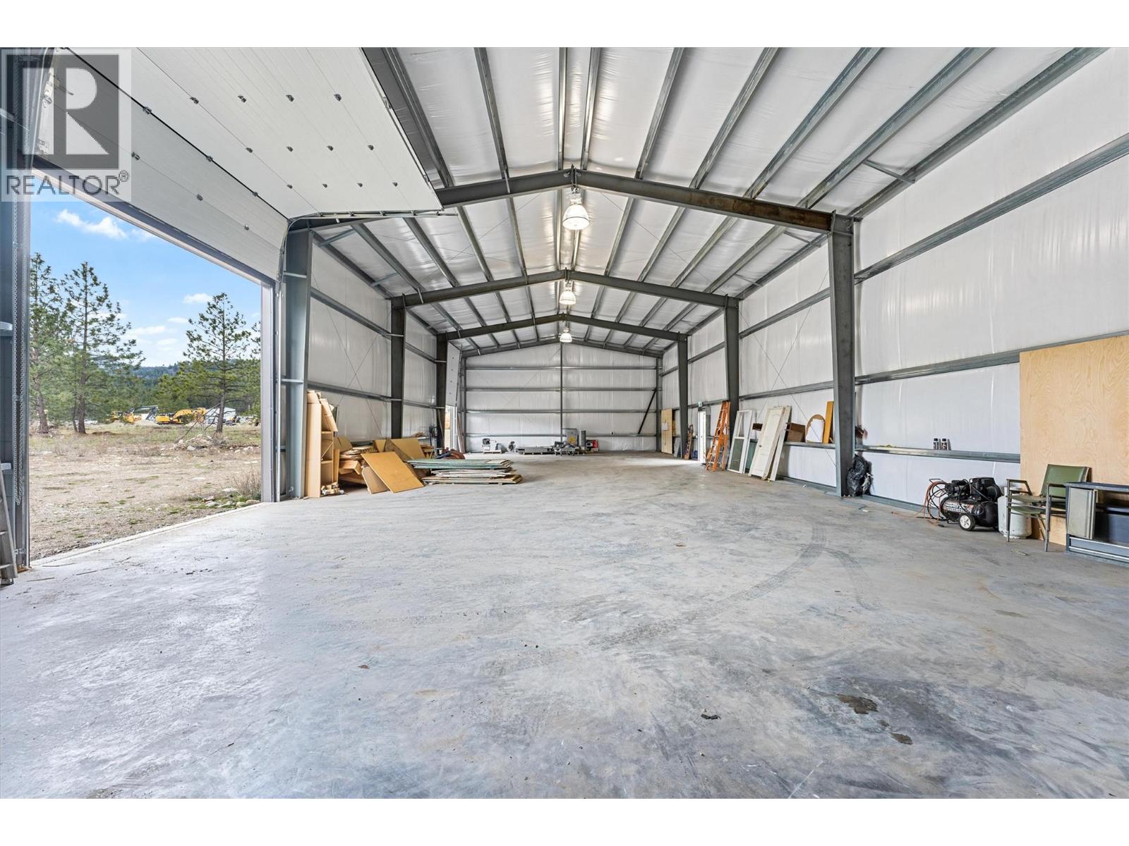5440 Mcdougald Road, Peachland, British Columbia  V0H 1X8 - Photo 2 - 10390886