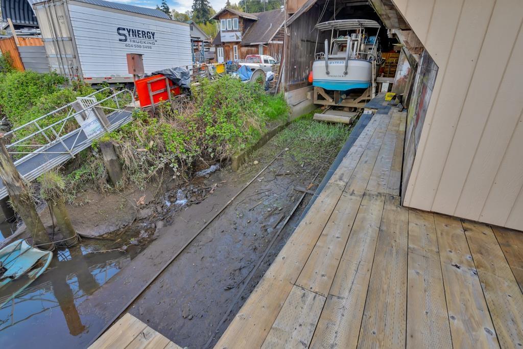 9505 Gunderson Road, Delta, British Columbia  V4C 4R9 - Photo 20 - C8077825