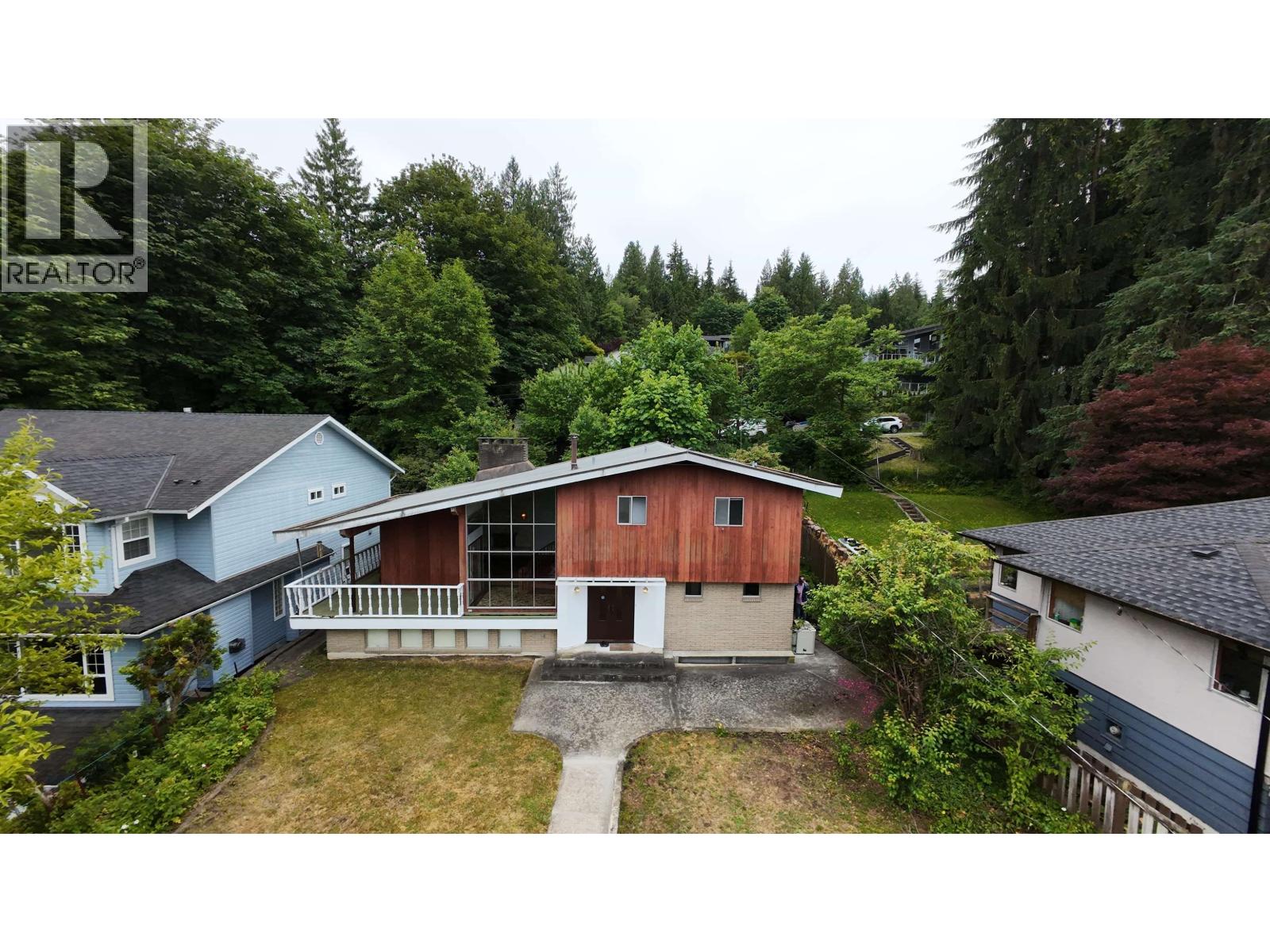 2337 St George Street, Port Moody, British Columbia  V3H 2G3 - Photo 38 - R3134547