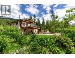 3975 Highway 3a Highway, Nelson, British Columbia