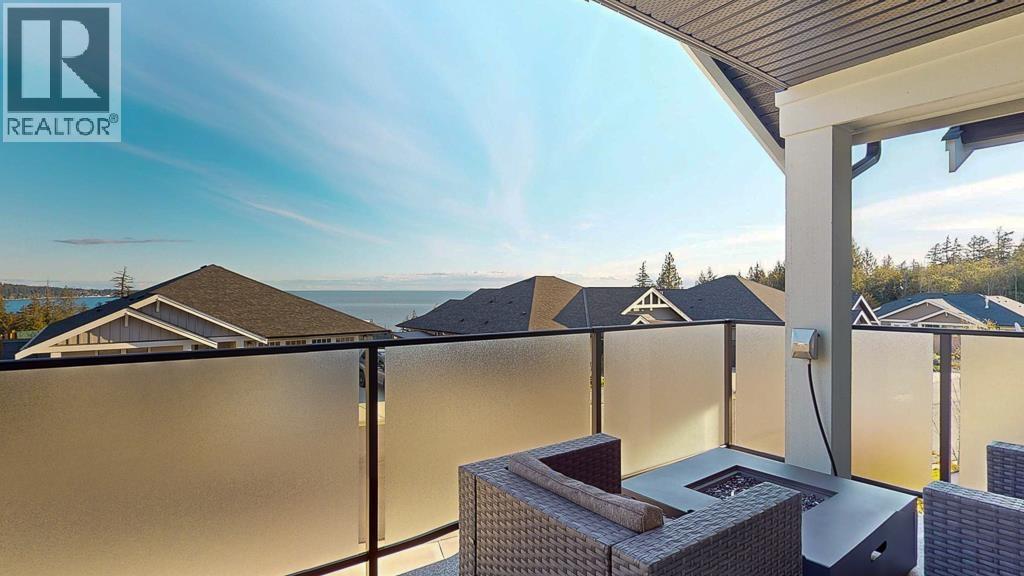 5629 Kingbird Crescent, Sechelt, British Columbia  V7Z 0S4 - Photo 7 - R3134573
