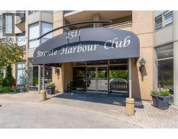 2511 LAKESHORE Road W Unit# 811, Oakville, Ontario