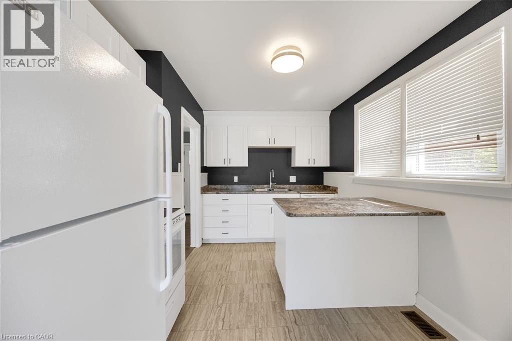 50 Columbia Street W, Waterloo, Ontario  N2L 3K5 - Photo 13 - 40835862