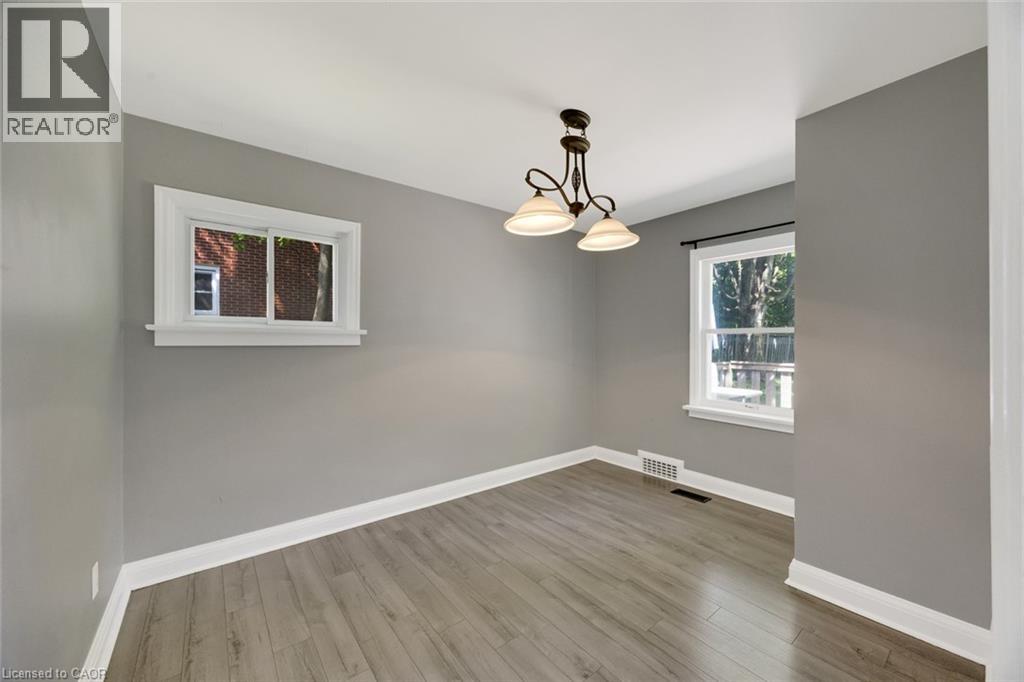 50 Columbia Street W, Waterloo, Ontario  N2L 3K5 - Photo 16 - 40835862
