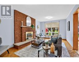 11 GREENVALE TERRACE, Toronto, Ontario