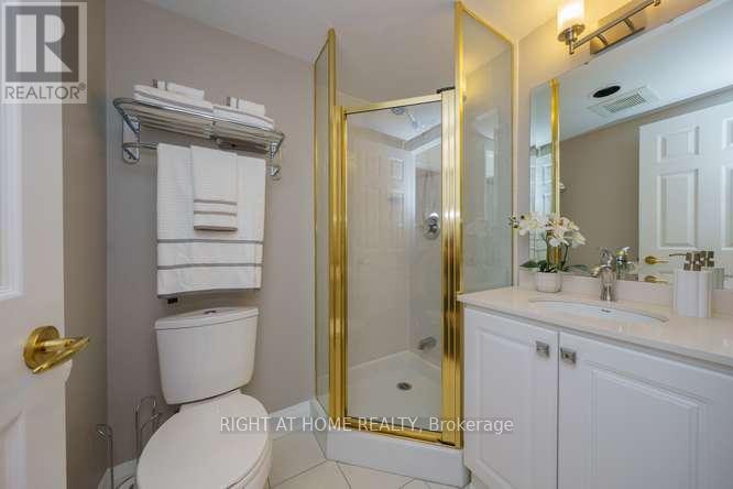 618 - 18 Concorde Place, Toronto, Ontario  M3C 3T9 - Photo 18 - C13427364