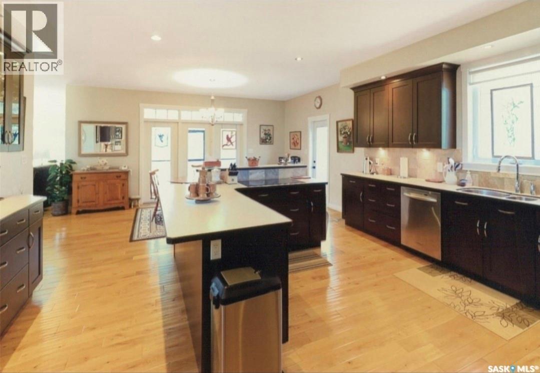 30 West Park Drive, Battleford, Saskatchewan S0M 0E0 - Photo 6 - SK030924