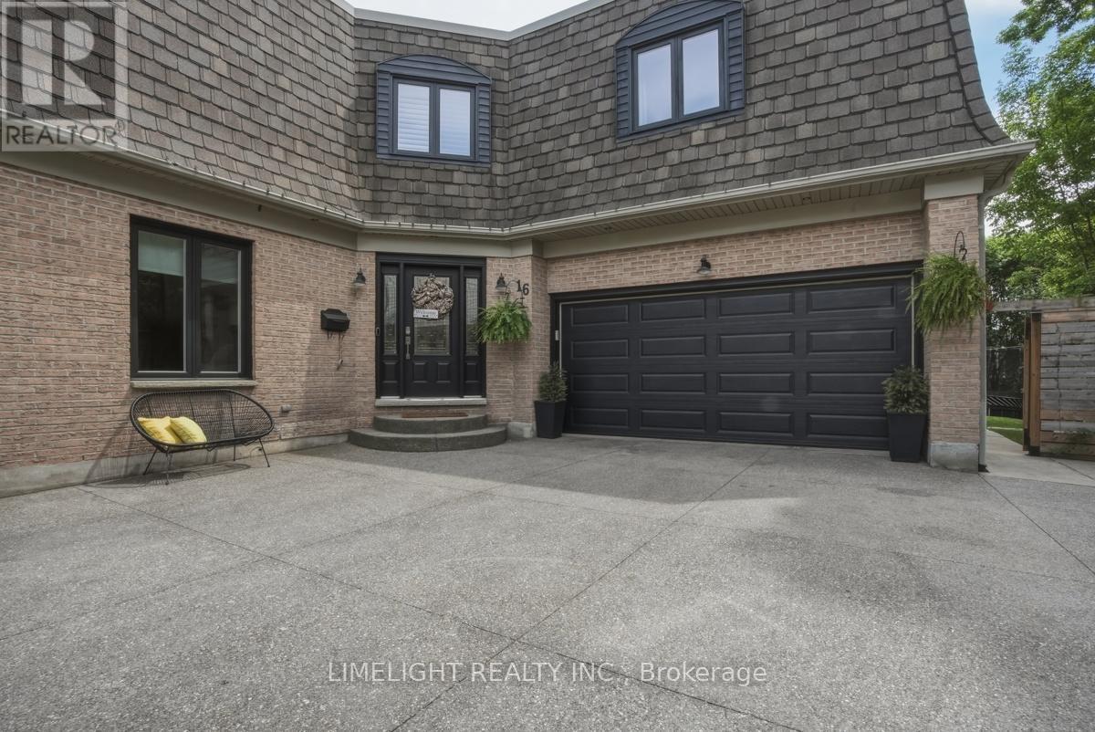 16 Lindbrook Court, London North, Ontario  N5X 2L3 - Photo 2 - X13427646