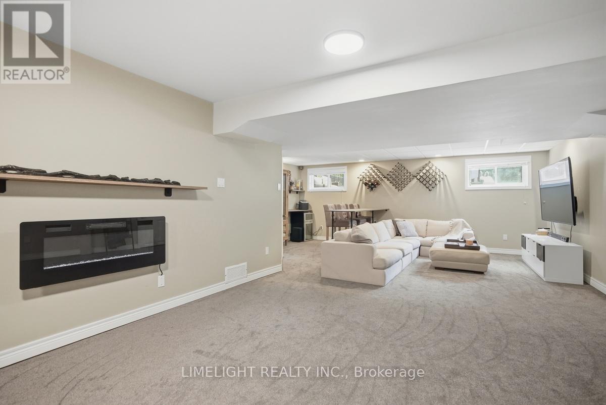 16 Lindbrook Court, London North, Ontario  N5X 2L3 - Photo 30 - X13427646