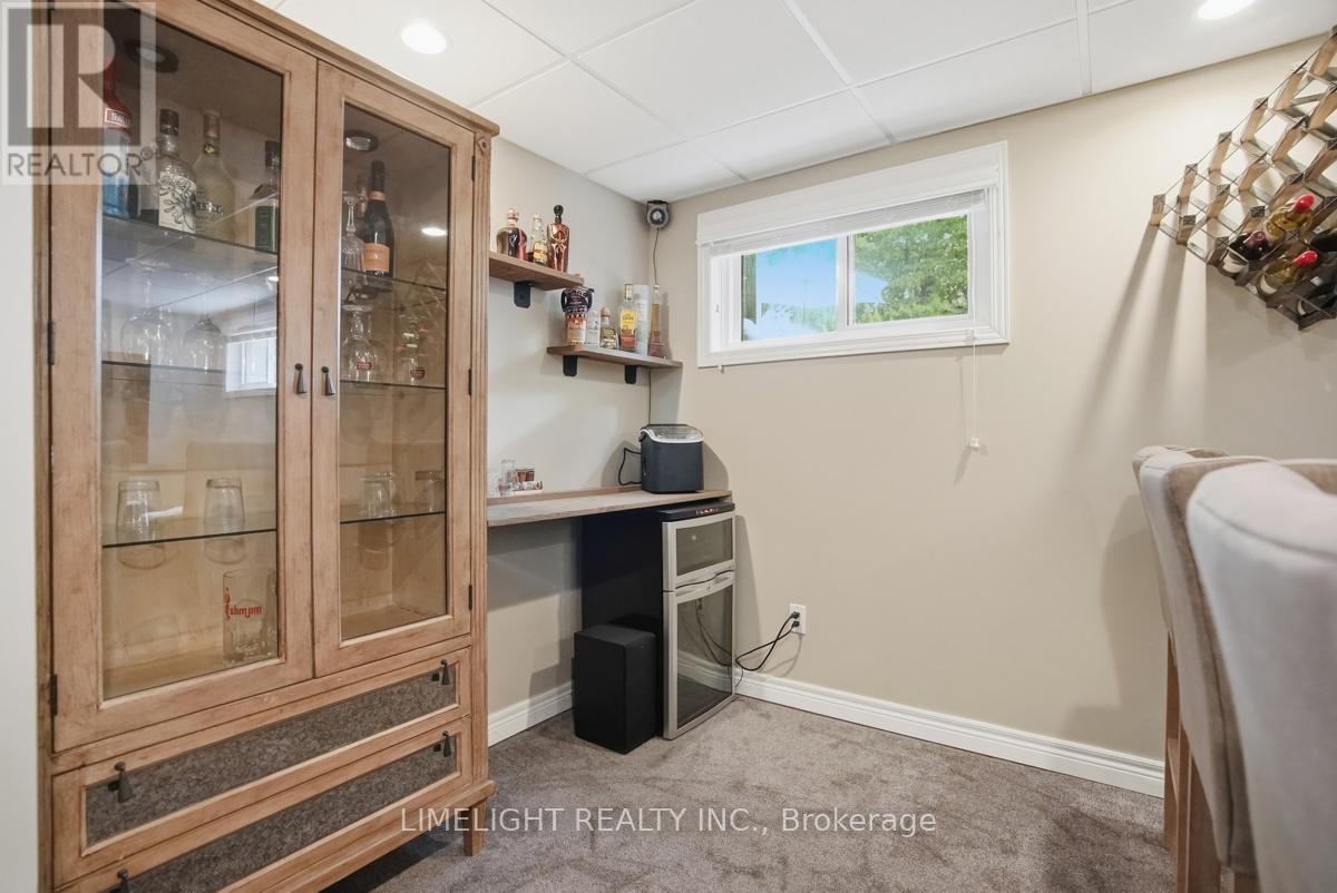 16 Lindbrook Court, London North, Ontario  N5X 2L3 - Photo 32 - X13427646