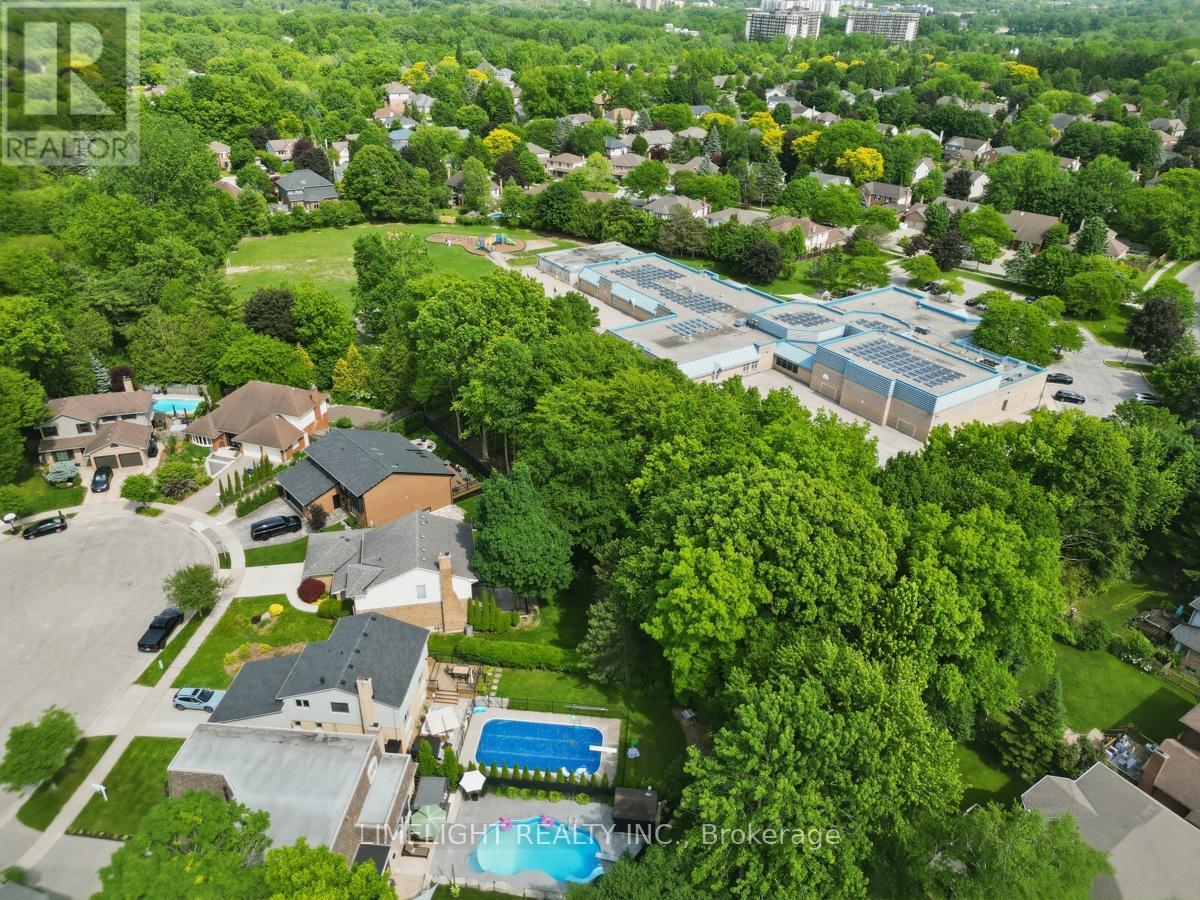 16 Lindbrook Court, London North, Ontario  N5X 2L3 - Photo 43 - X13427646