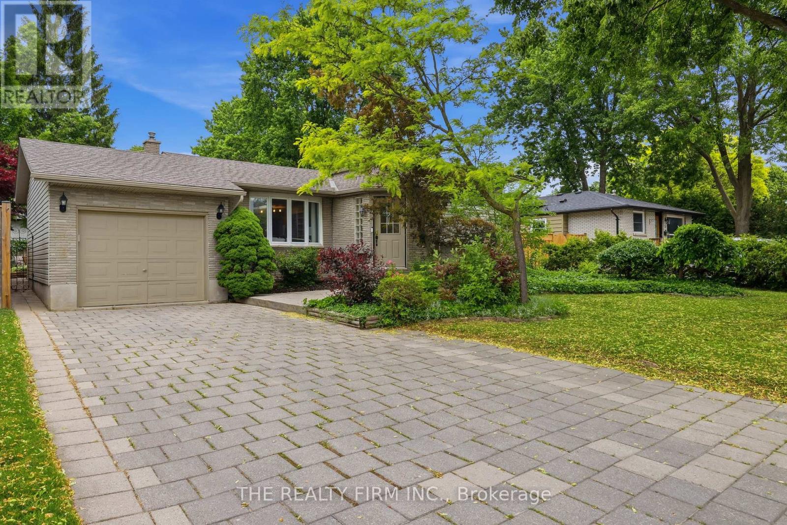 79 Mendip Crescent, London South, Ontario  N6E 1H2 - Photo 3 - X13427720