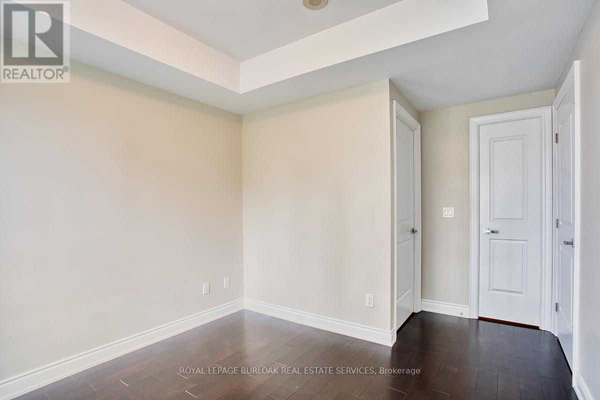219 - 3500 Lakeshore Road W, Oakville, Ontario  L6L 0B4 - Photo 21 - W13427328