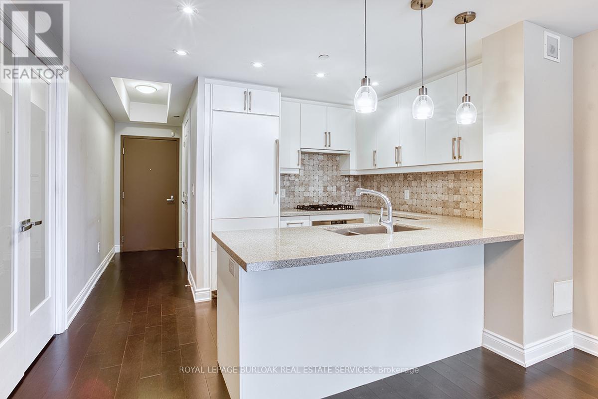 219 - 3500 Lakeshore Road W, Oakville, Ontario  L6L 0B4 - Photo 6 - W13427328