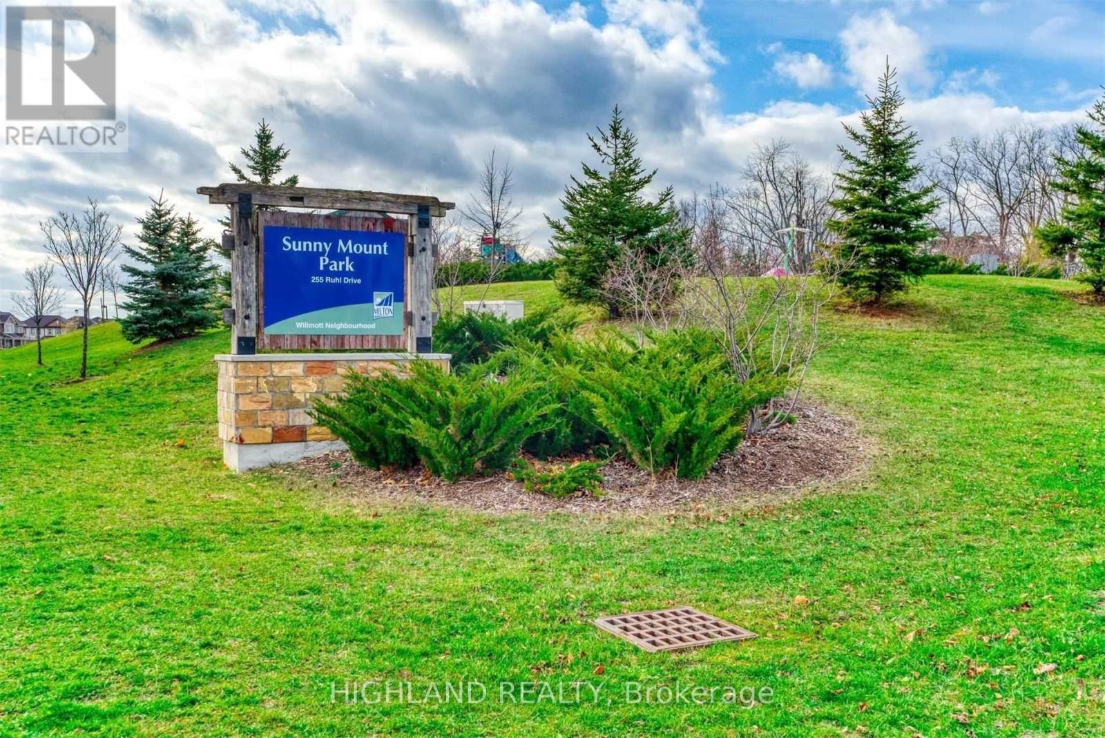 268 Ruhl Drive, Milton, Ontario  L9T 8J8 - Photo 3 - W13427392