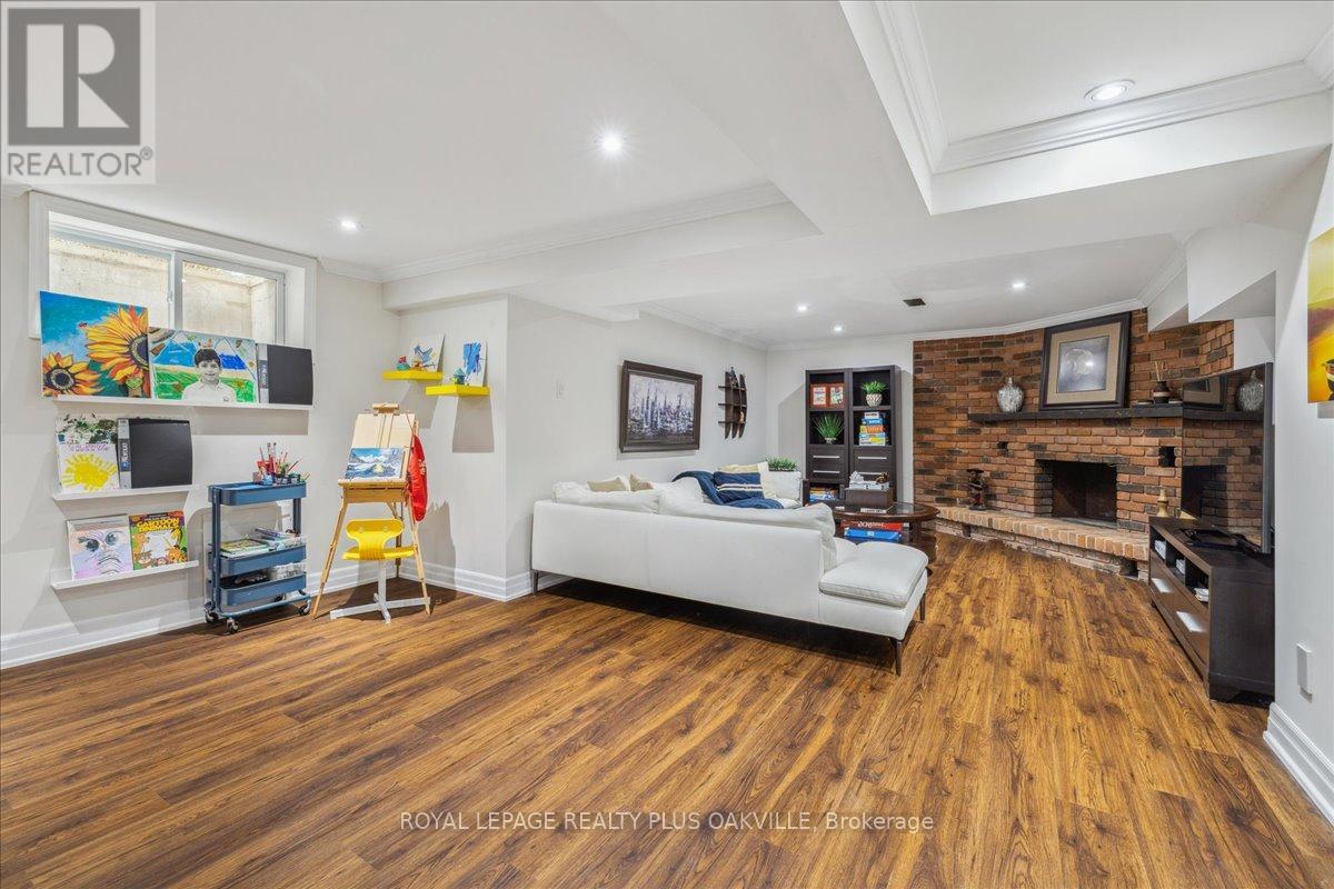 621 North Shore Boulevard E, Burlington, Ontario  L7T 1X4 - Photo 38 - W13427428