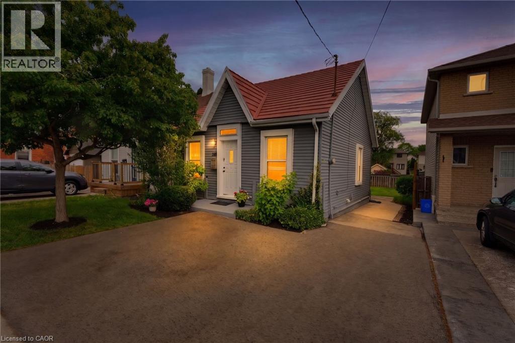 349 John Street, Hamilton, Ontario  L8L 4R2 - Photo 2 - 40838728