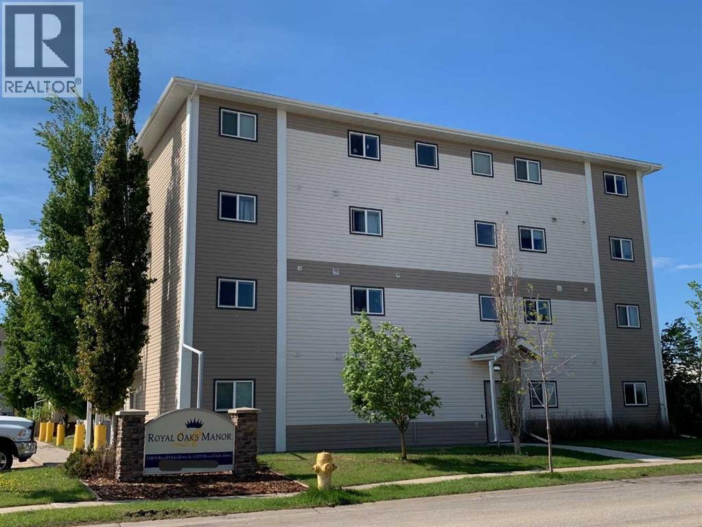 301, 12025 Royal Oaks Drive, Grande Prairie, Alberta T8V 2K8 - Photo 2 - A2306454