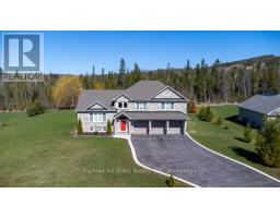 15 RUSTLEWOOD AVENUE, Kawartha Lakes, Ontario