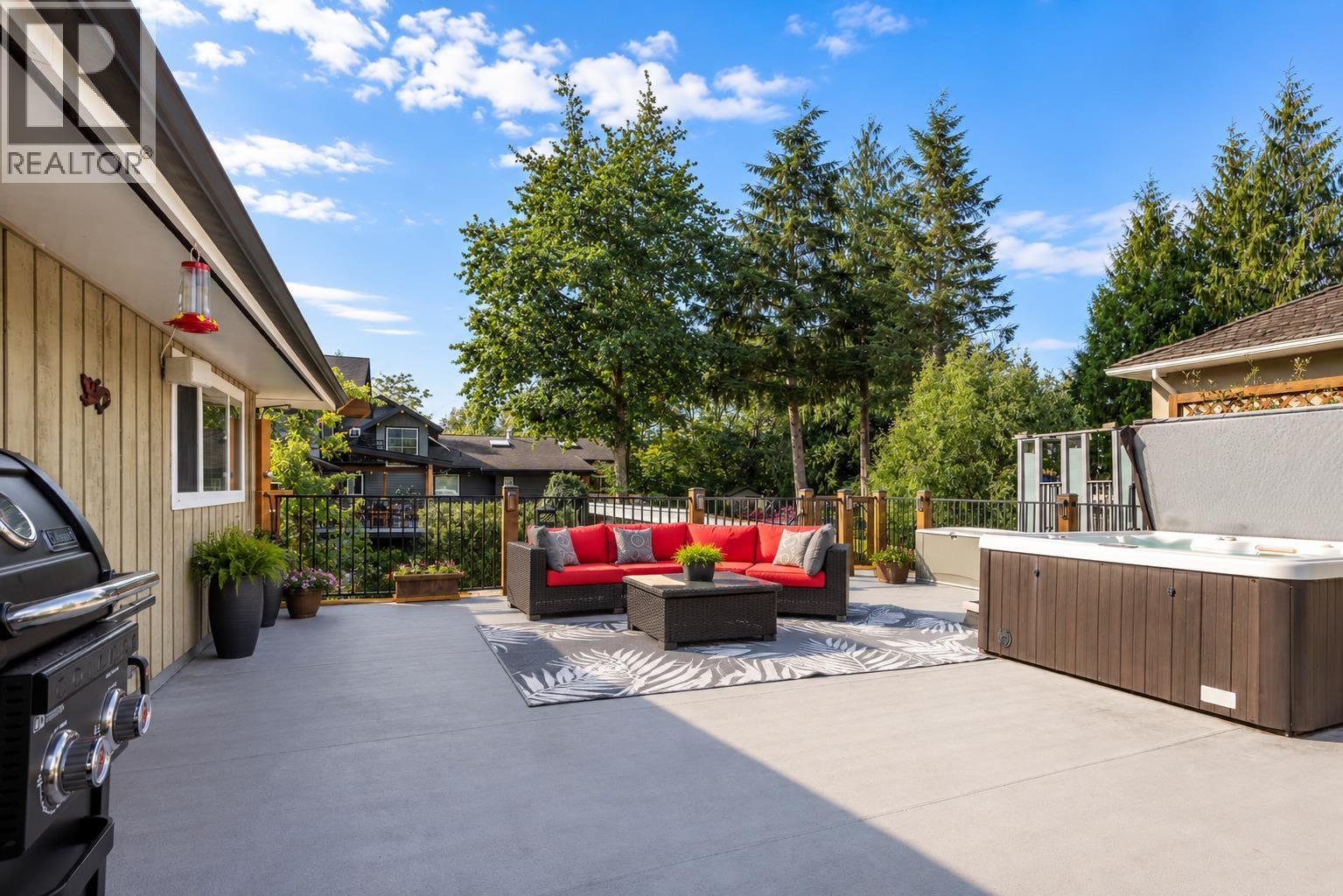 40251 Kalodon Road, Squamish, British Columbia  V0N 1T0 - Photo 13 - R3134625