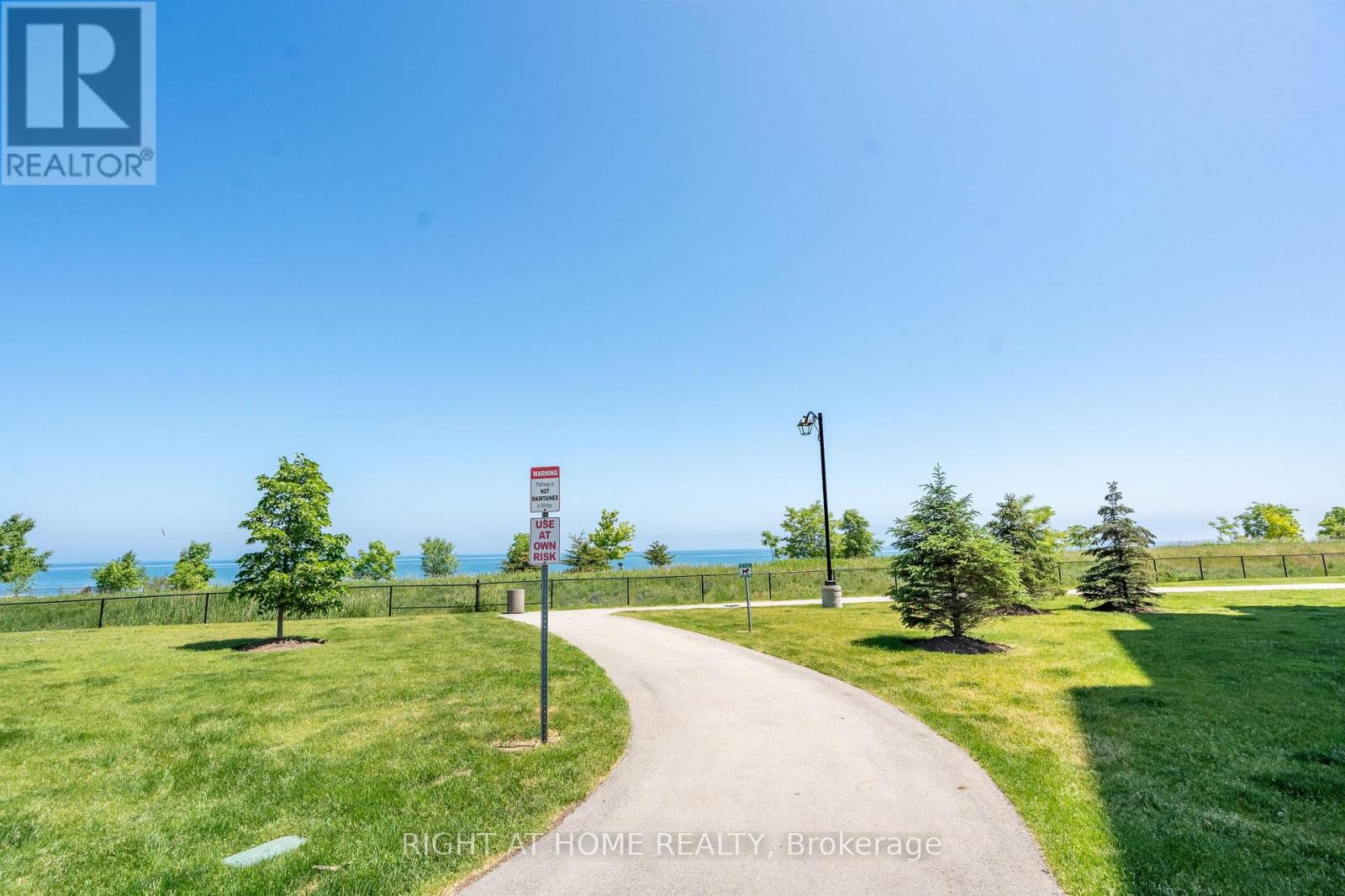 337 - 125 SHOREVIEW PLACE, Hamilton, Ontario