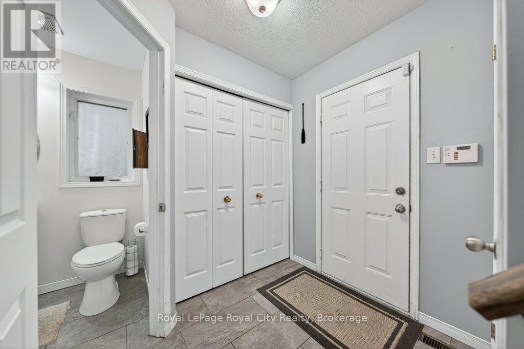43 Brenneman Drive, Wilmot, Ontario  N3A 4M9 - Photo 20 - X13427506