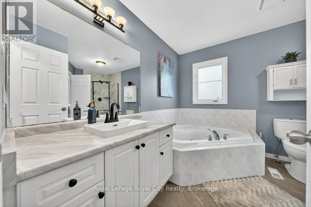 43 Brenneman Drive, Wilmot, Ontario  N3A 4M9 - Photo 34 - X13427506