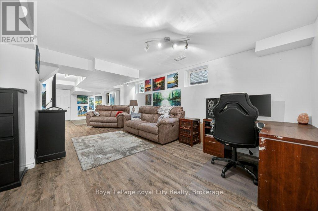 43 Brenneman Drive, Wilmot, Ontario  N3A 4M9 - Photo 42 - X13427506